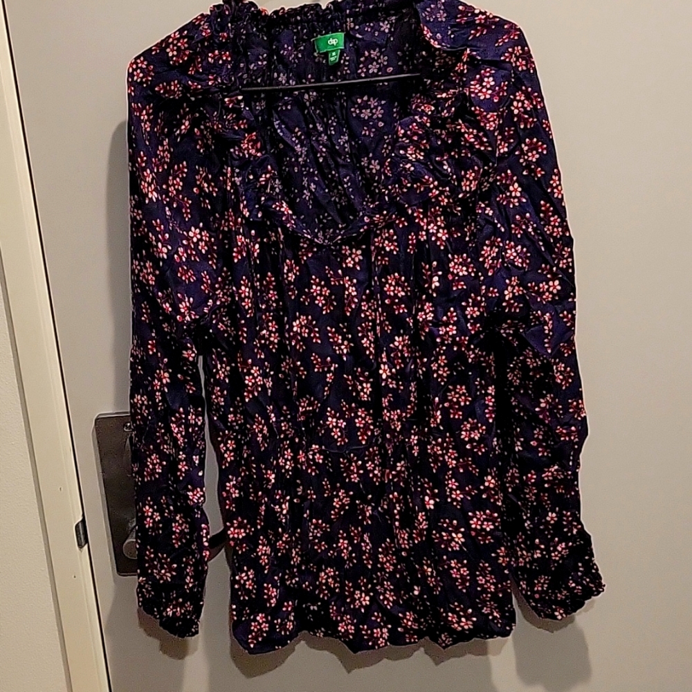 Cute flowery Fall Blouse by Dip XL